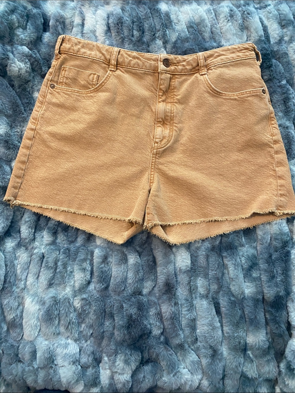High-Rise Frayed Hem Tan Denim Shorts by Anthropologie/Pilcro